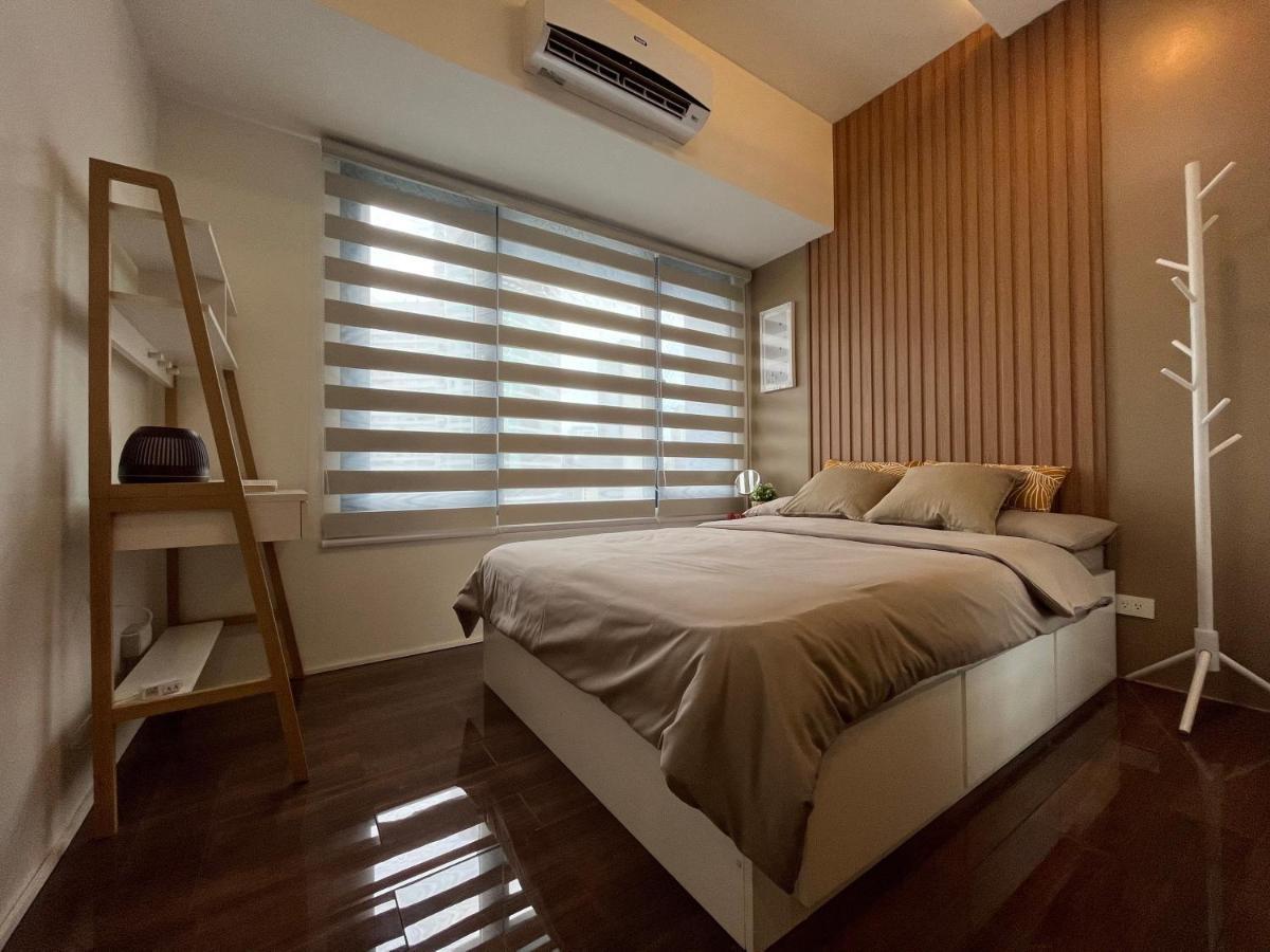 Homey 1 Bedroom Unit At Air Residences Makati City Екстер'єр фото