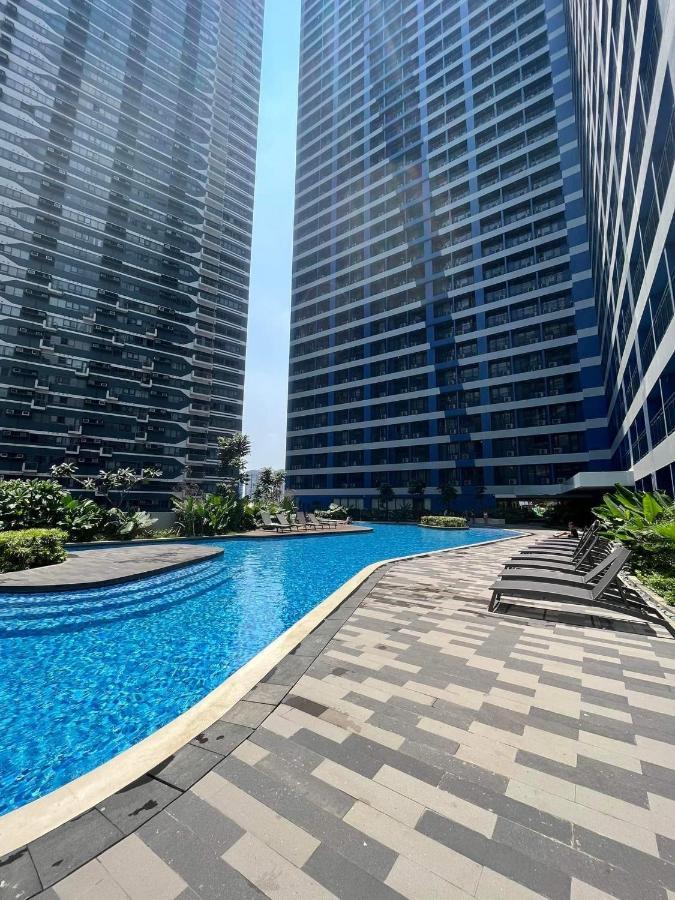 Homey 1 Bedroom Unit At Air Residences Makati City Екстер'єр фото
